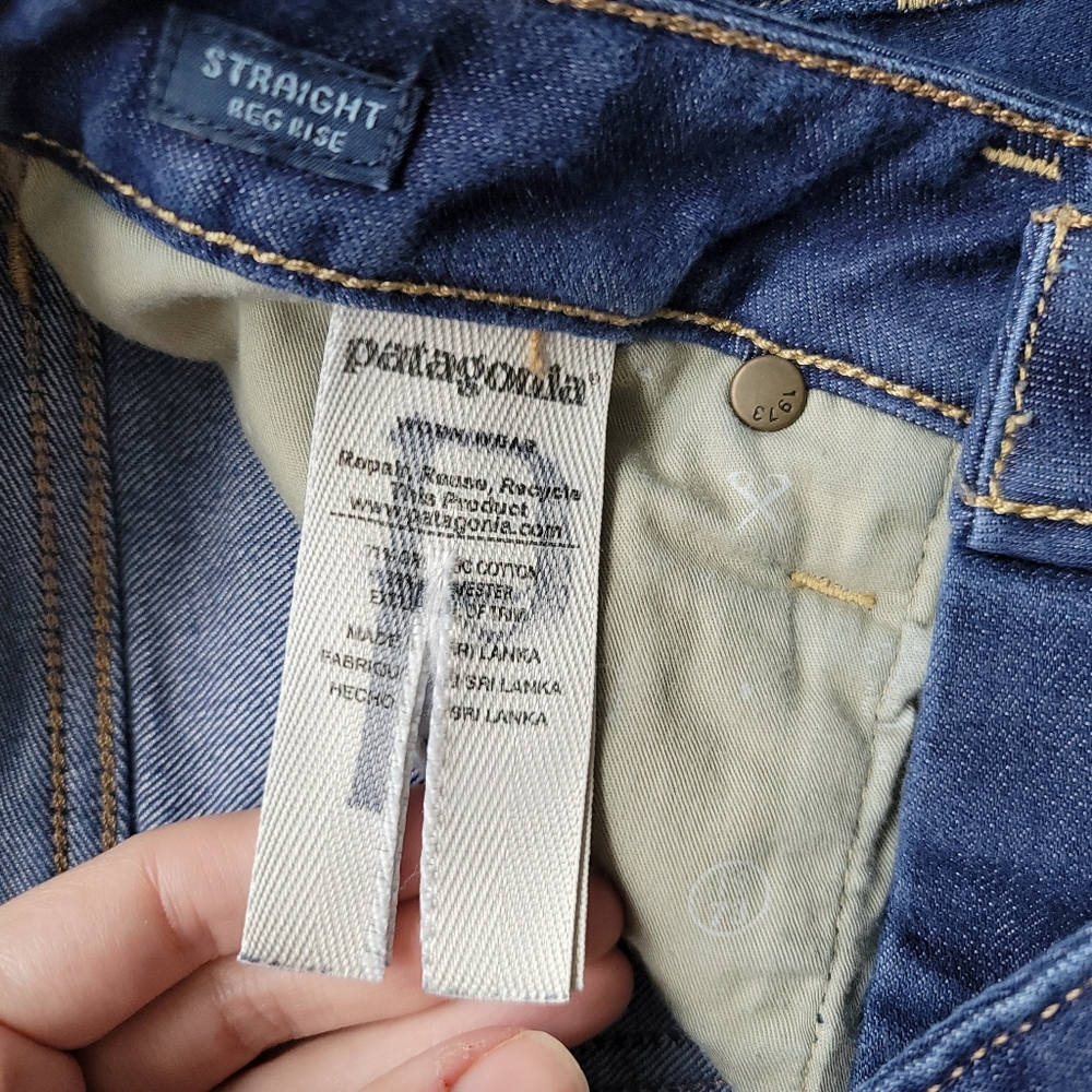 ❌️SOLD❌️Patagonia Organic Cotton Straight Leg Jeans - Picture 8 of 12
